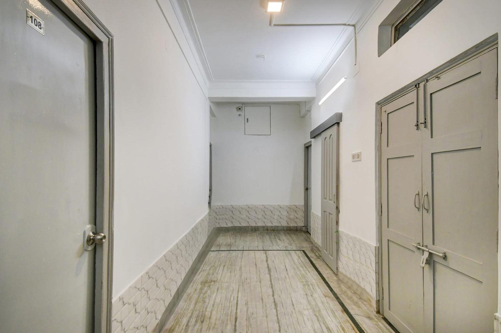 Super Oyo Hotel O Fantasy Stay Vibe Kolkata Luaran gambar